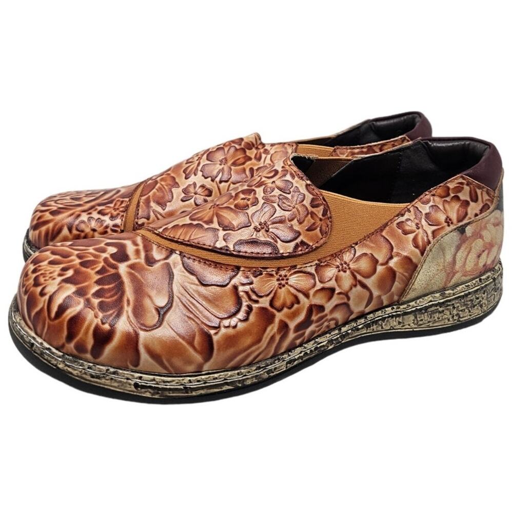 NEW L'Artiste Spring Step 38 Meteor Slip-On Brown Leather Embossed Comfort